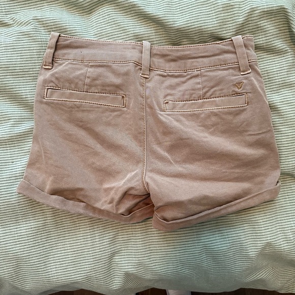 American Eagle MIDI Twill Khaki Shorts - Picture 6 of 6